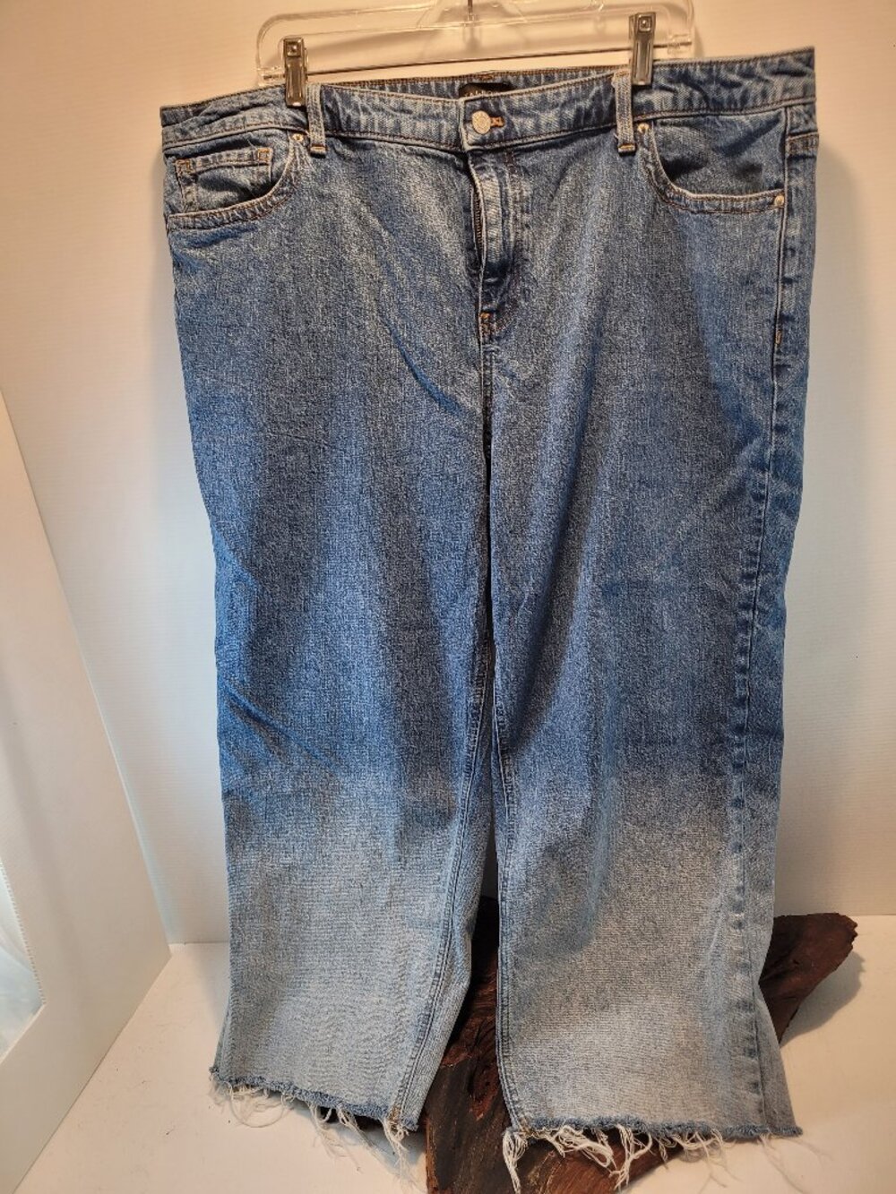 Talbots Colorfade Wide Leg Capri 20w